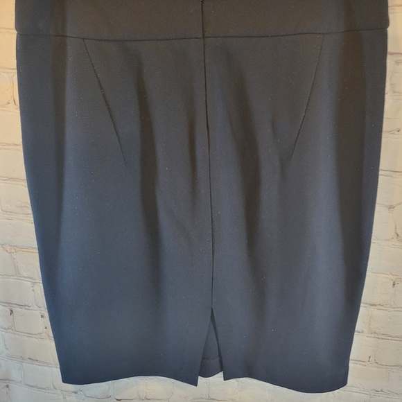 Adrienne Vittadini Skirt - Picture 2 of 4